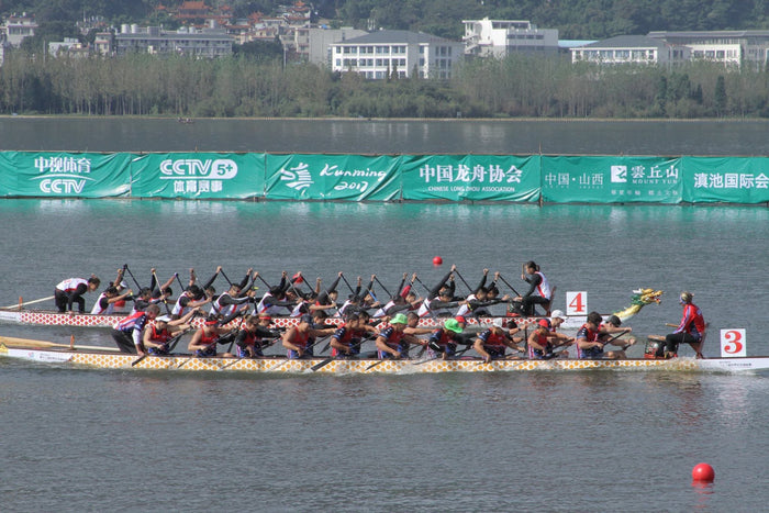 The 12,000 Mile Journey, aka The Travel Dragon Prototype